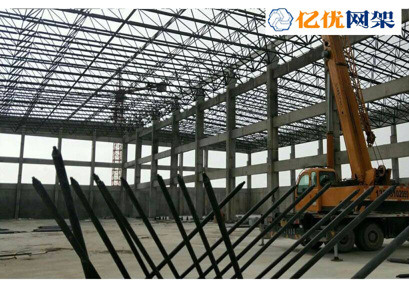 海城干煤棚网架