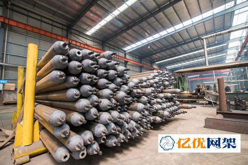 海城网架抛丸车间