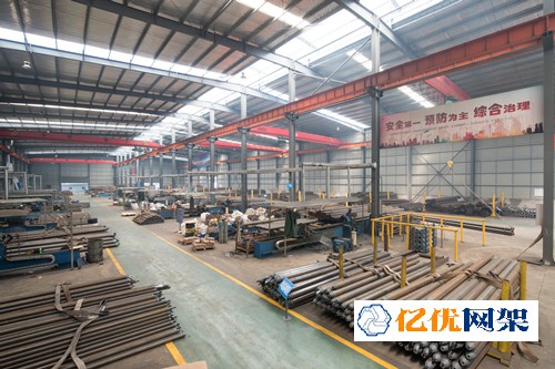 海城网架焊接车间